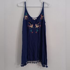 Francesca's bohemian spaghetti strap top women's size M blue w/ embroidery